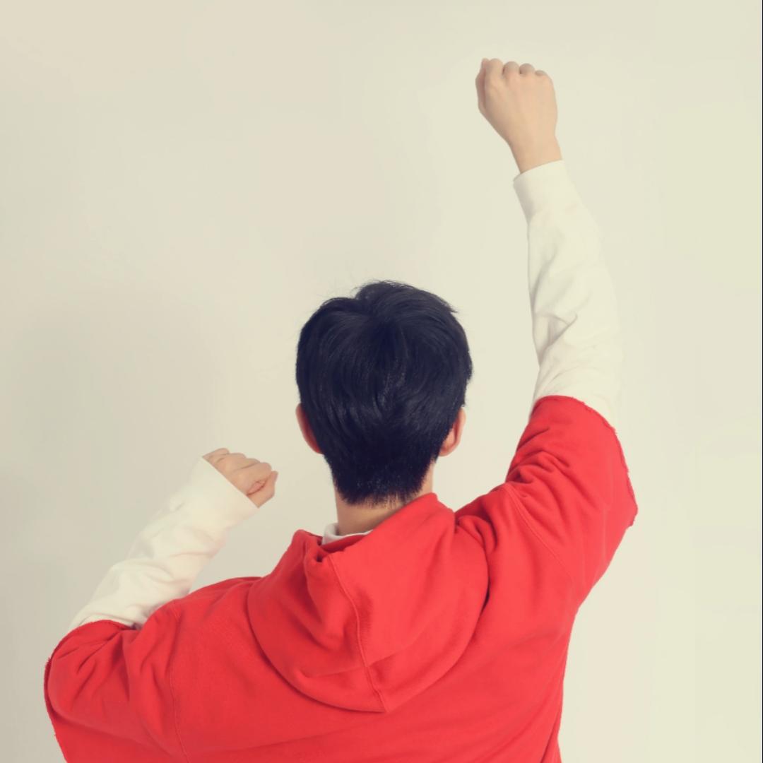 翛羽七七