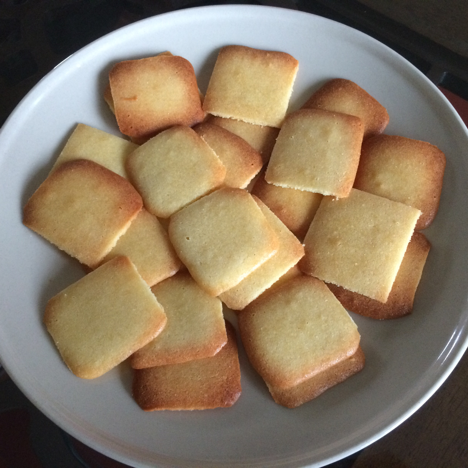 白色恋人风夹心薄饼