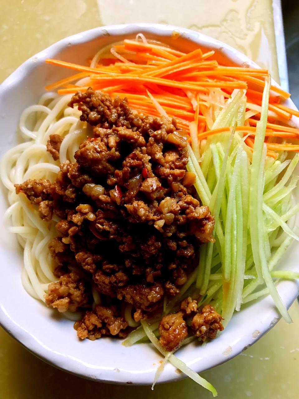 肉末炸酱
