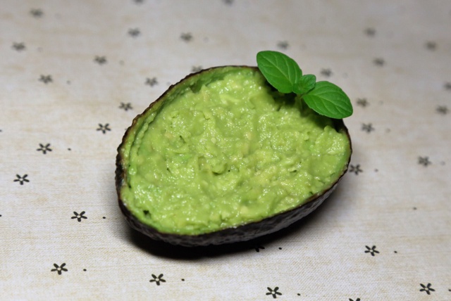 白糖拌牛油果（牛油果冰淇淋）