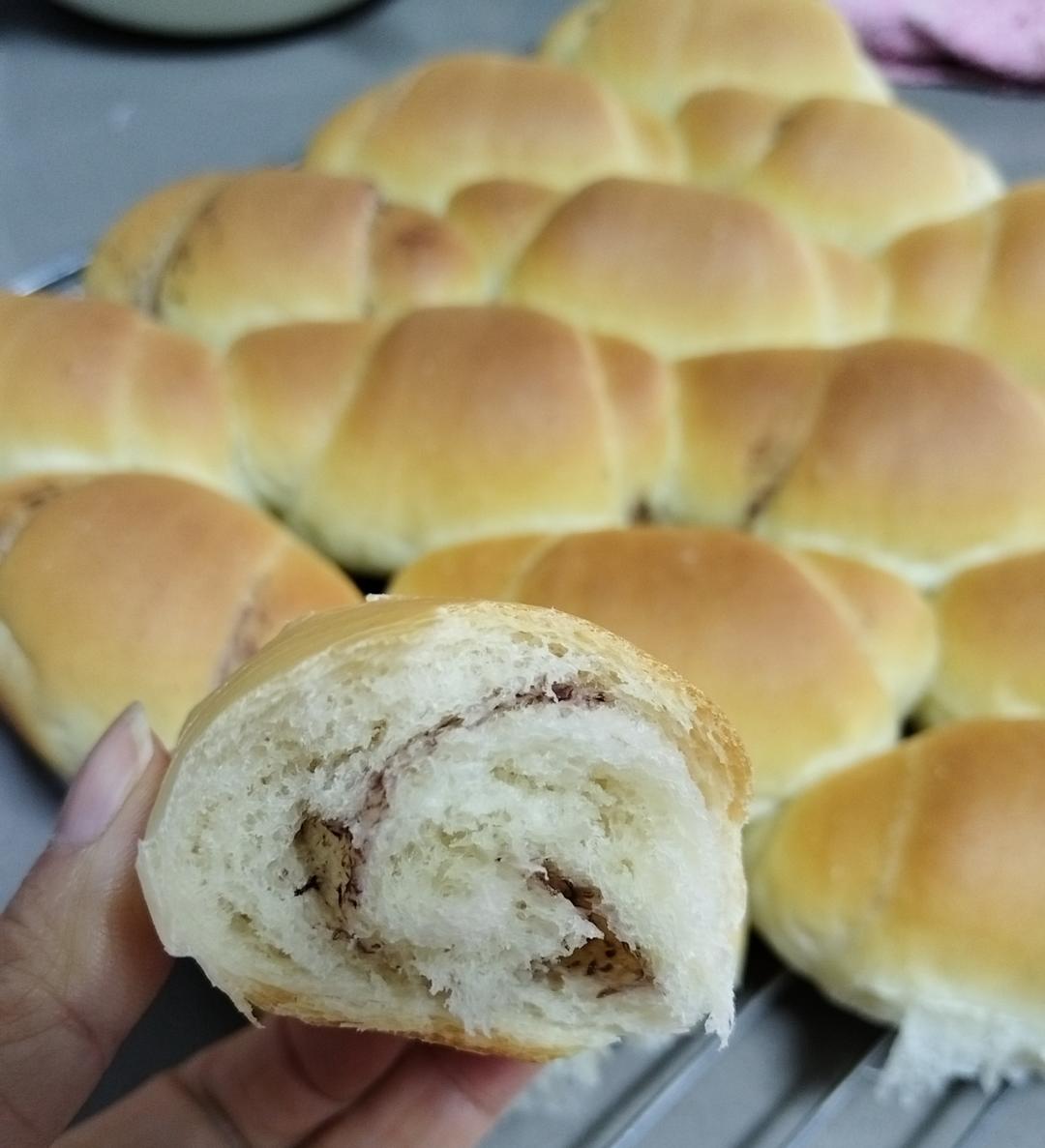 有小时候味道的面包-果酱排包