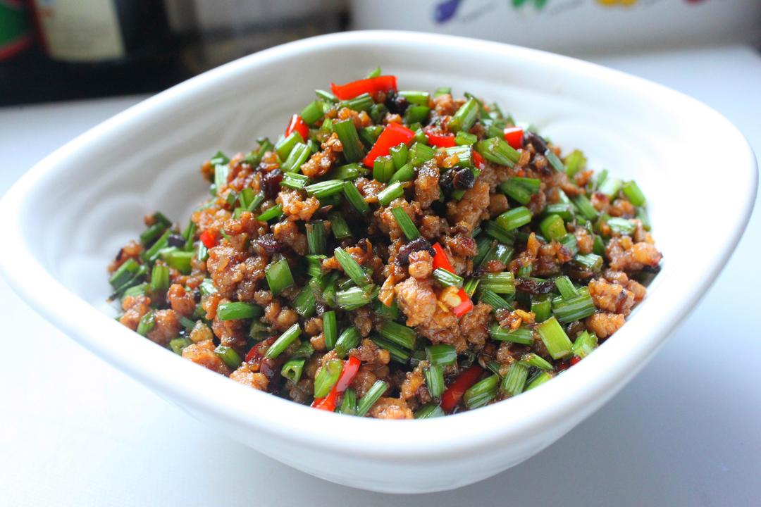 居家过日子（请客吃饭）的封面