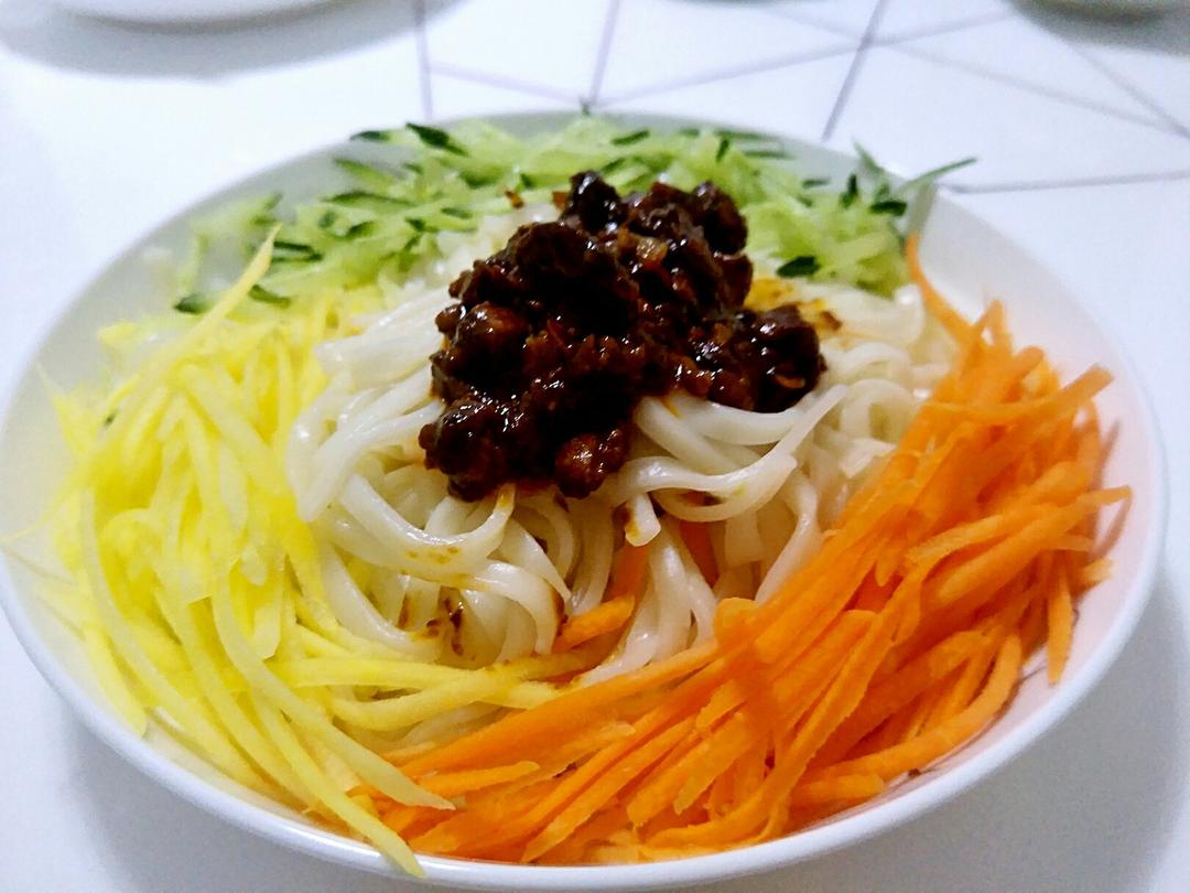 炸酱面