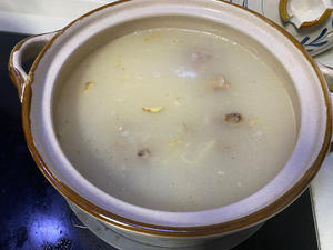 咸骨菜干粥(广式砂锅粥)的做法 步骤6