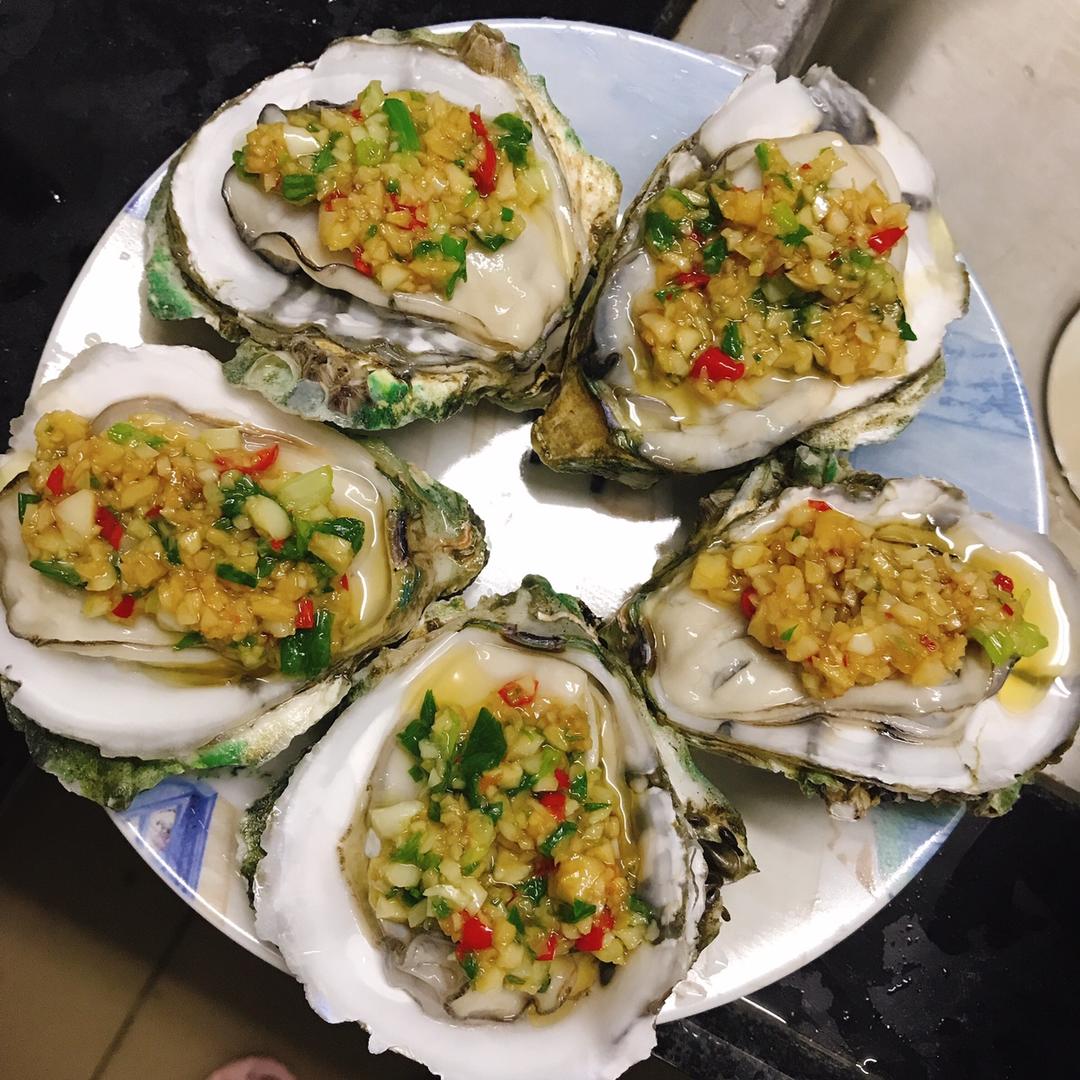 蒜蓉蒸生蚝