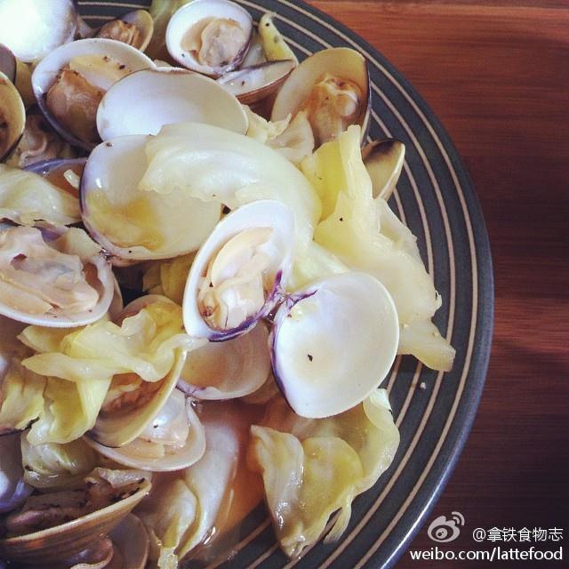 蛤蜊卷心菜的做法
