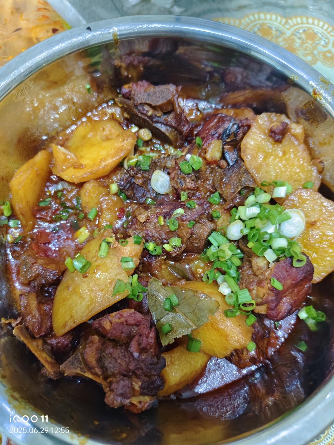 土豆烧排骨