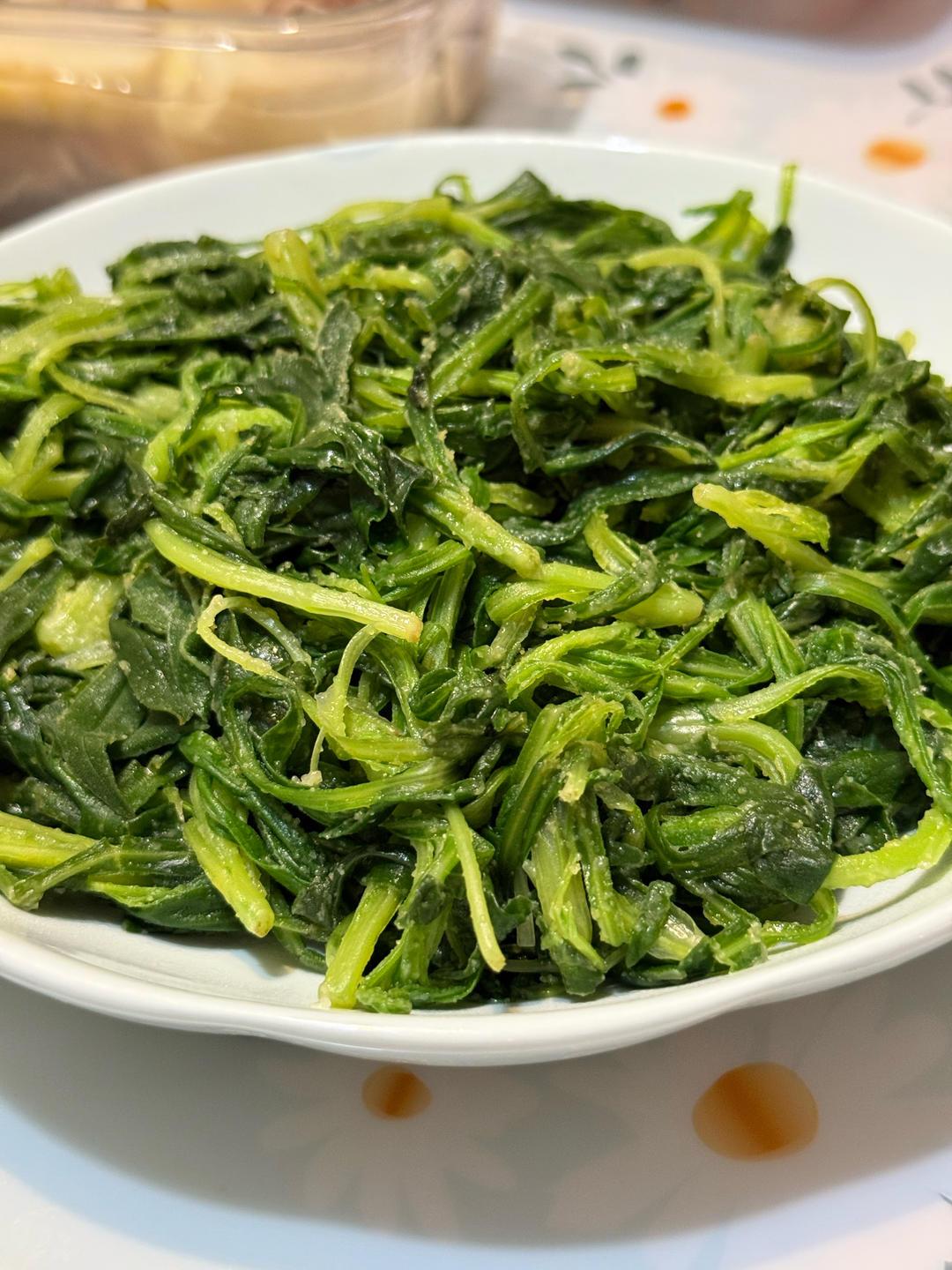 万能蒸菜大法，蒸好的蒸菜颜色碧绿不成坨，又非常的好吃