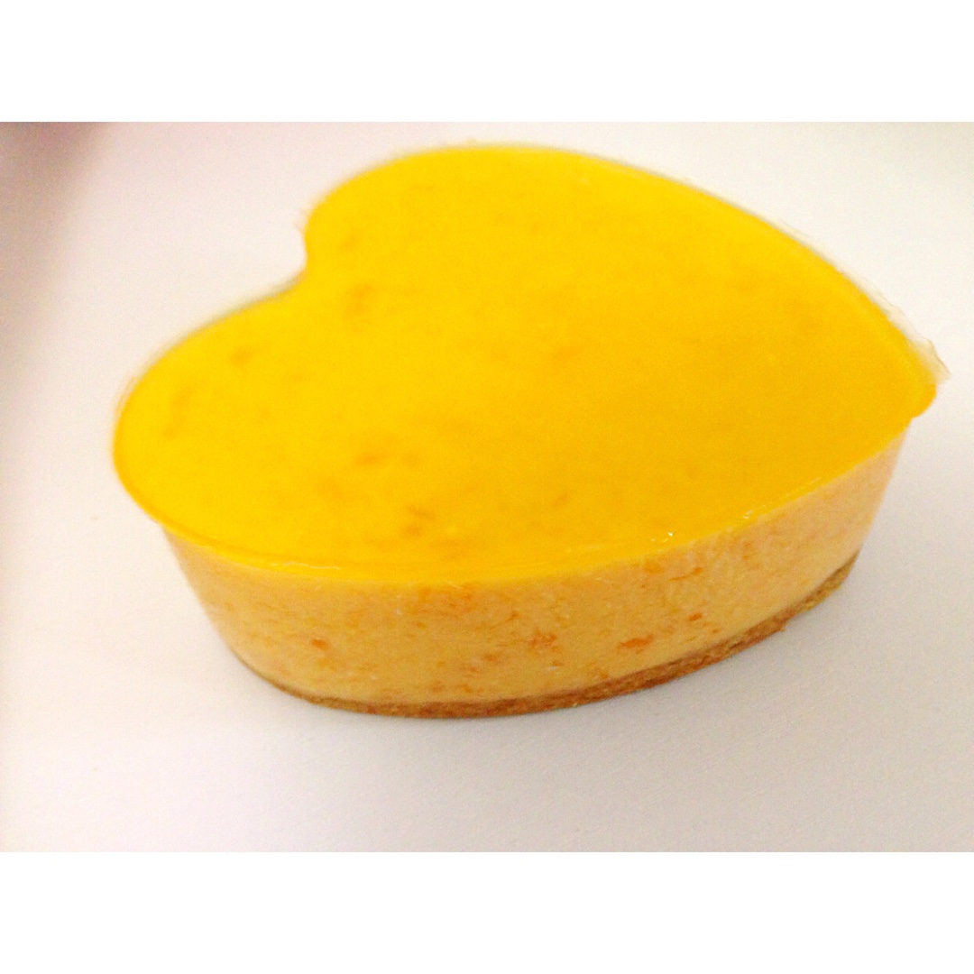 芒果纯酸奶慕斯