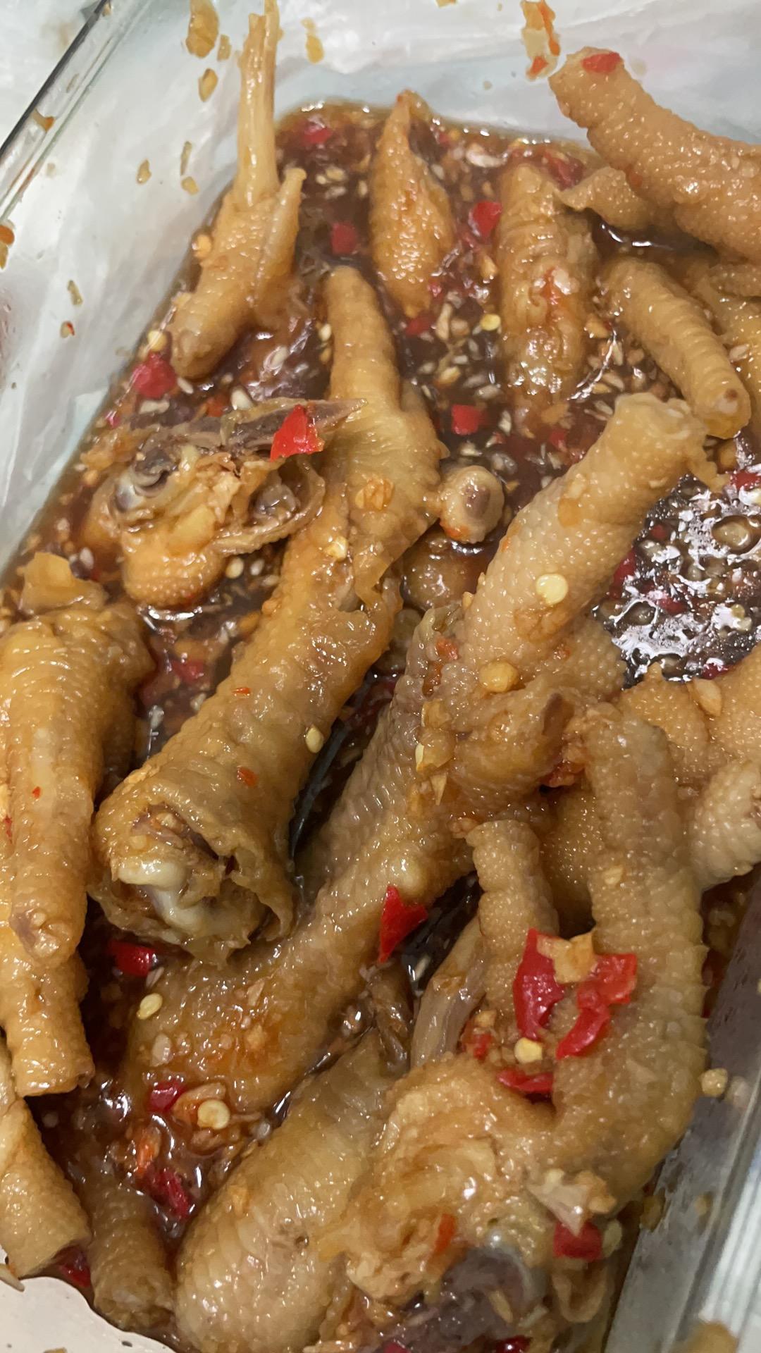 绝对不会后悔的酸辣鸡爪