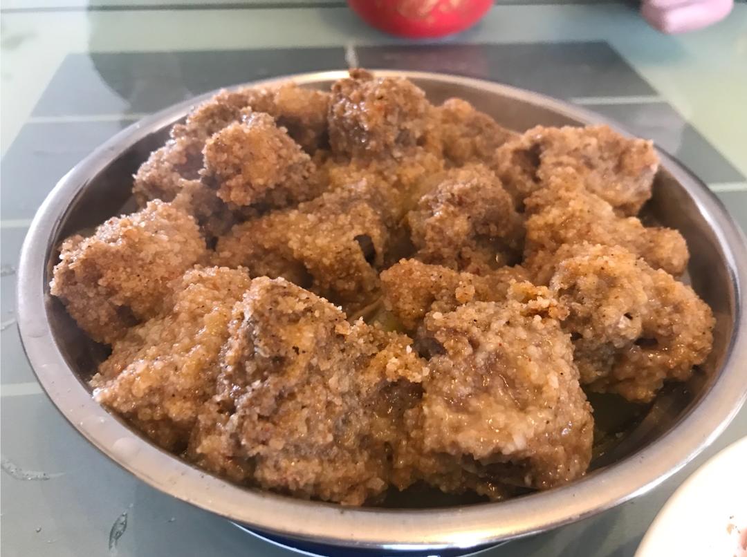 川味粉蒸排骨