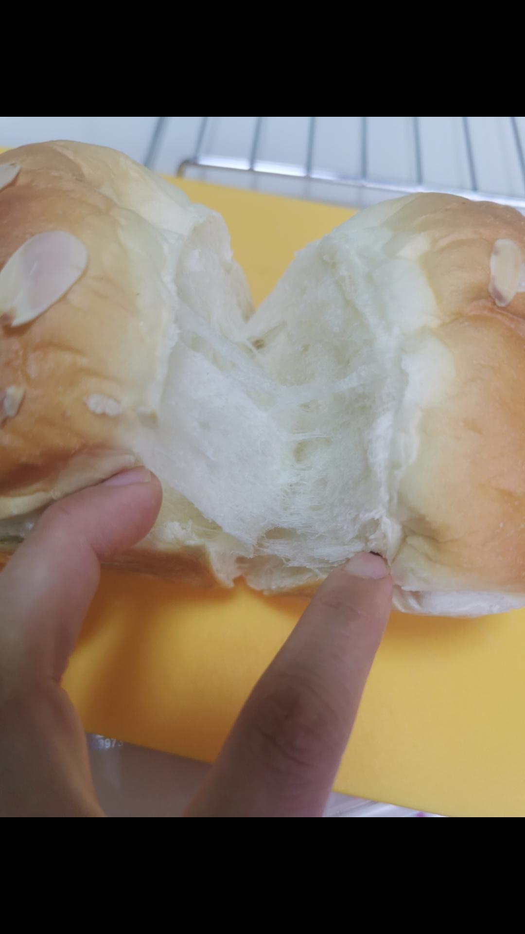 纯奶手撕吐司的做法 步骤1