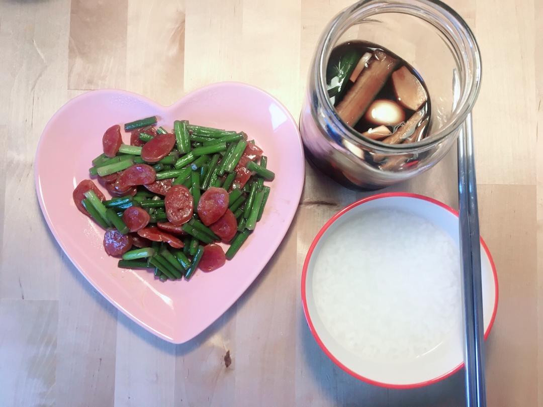 蒜薹炒腊肠