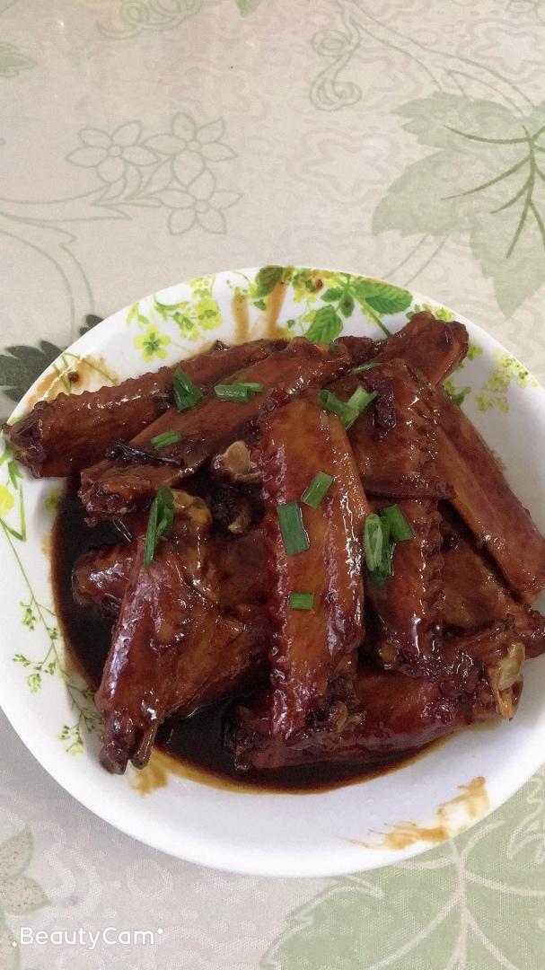 酱香鸭掌