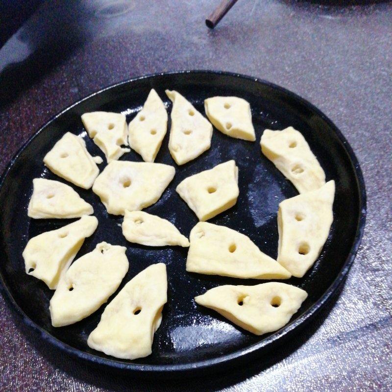 【蛋黄小饼干】微波炉饼干  蛋黄奶酪小饼干——我是双皮奶的副产物