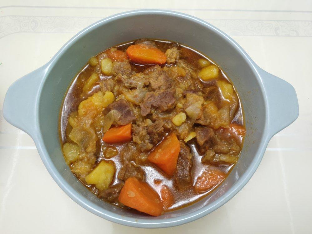 土豆炖牛肉