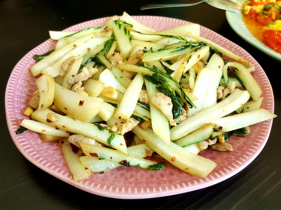 炝炒小白菜