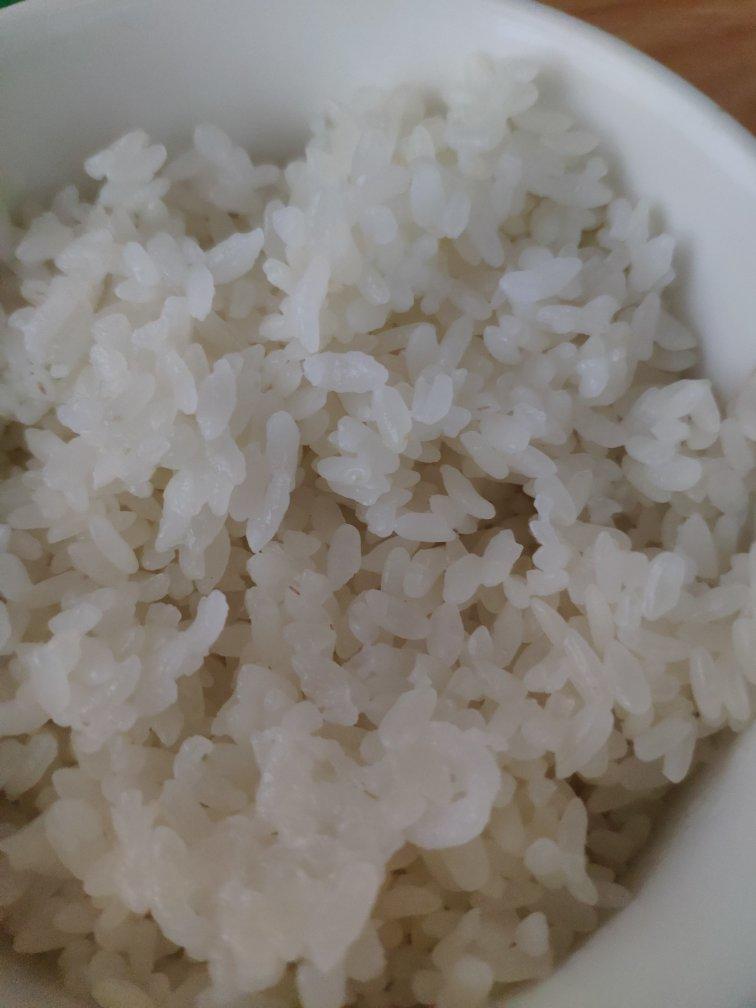 电饭煲怎么蒸米饭才好吃