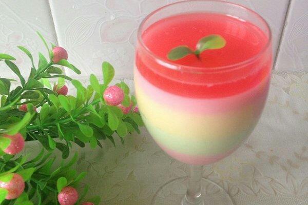 桂丿源做的彩虹布丁(qq糖版)