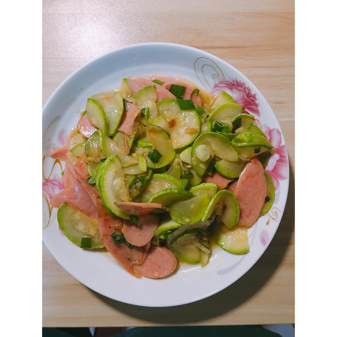 角瓜炒火腿肠