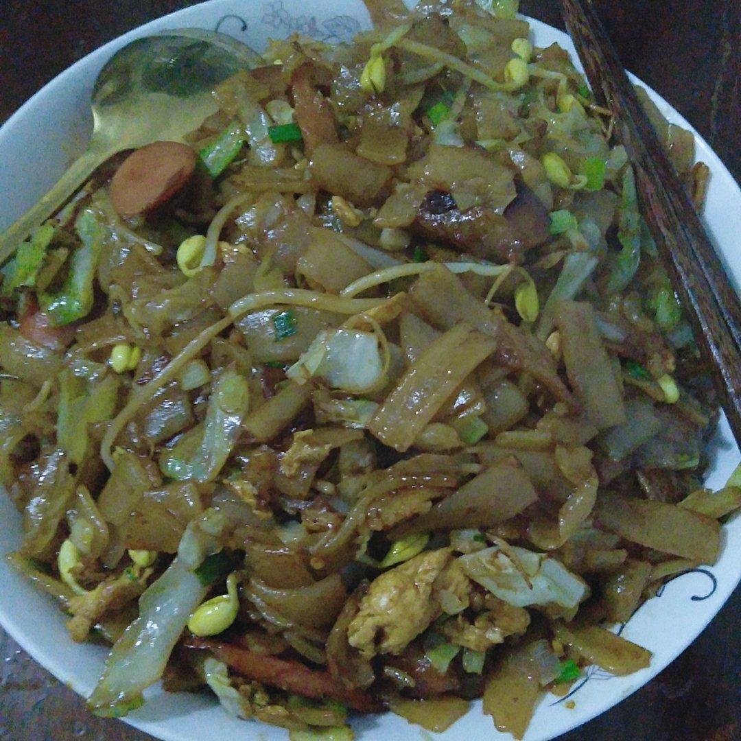 炒粉(粿条)，摆摊同款炒粉，安排