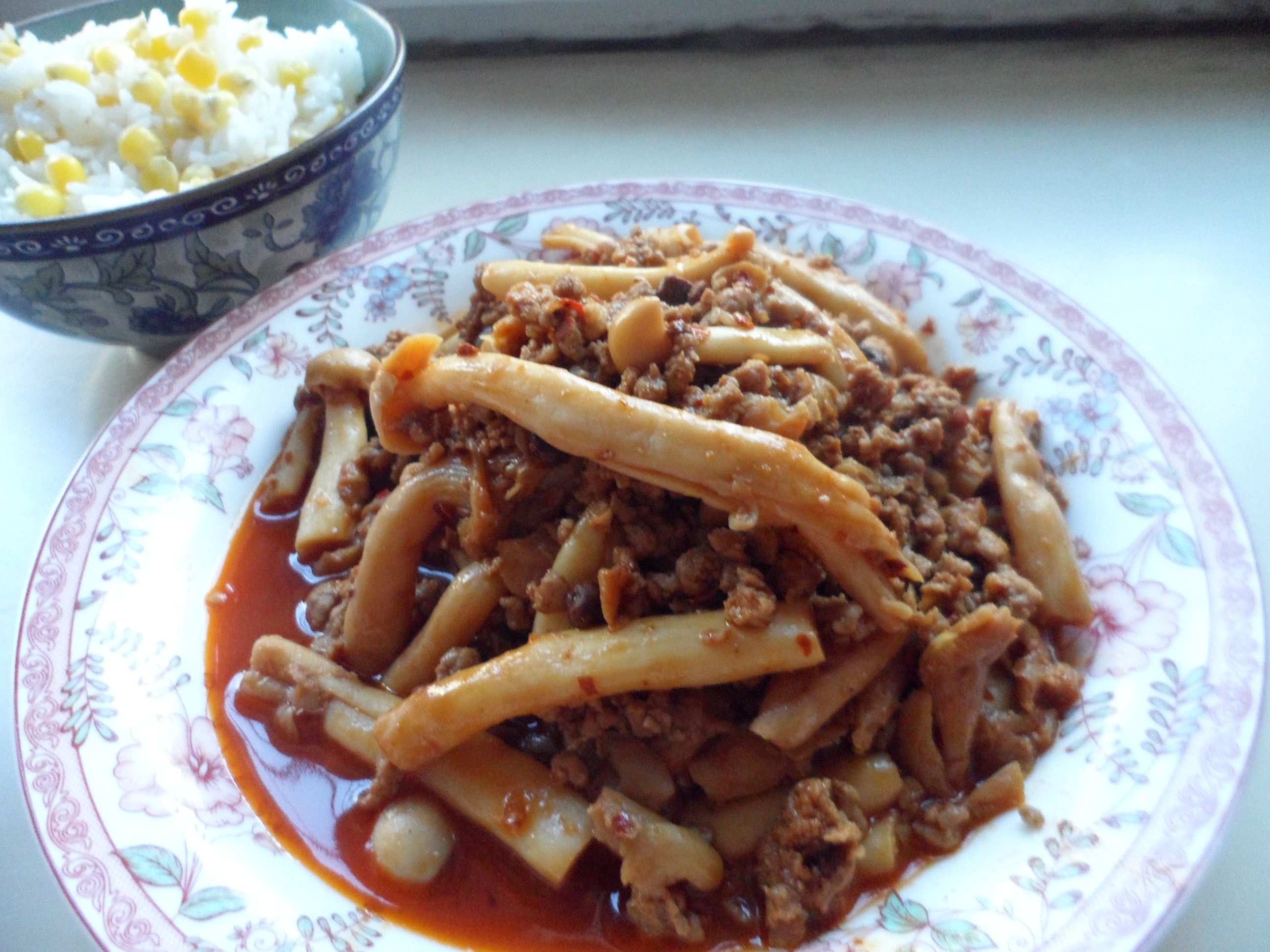 老干妈肉末白玉菇