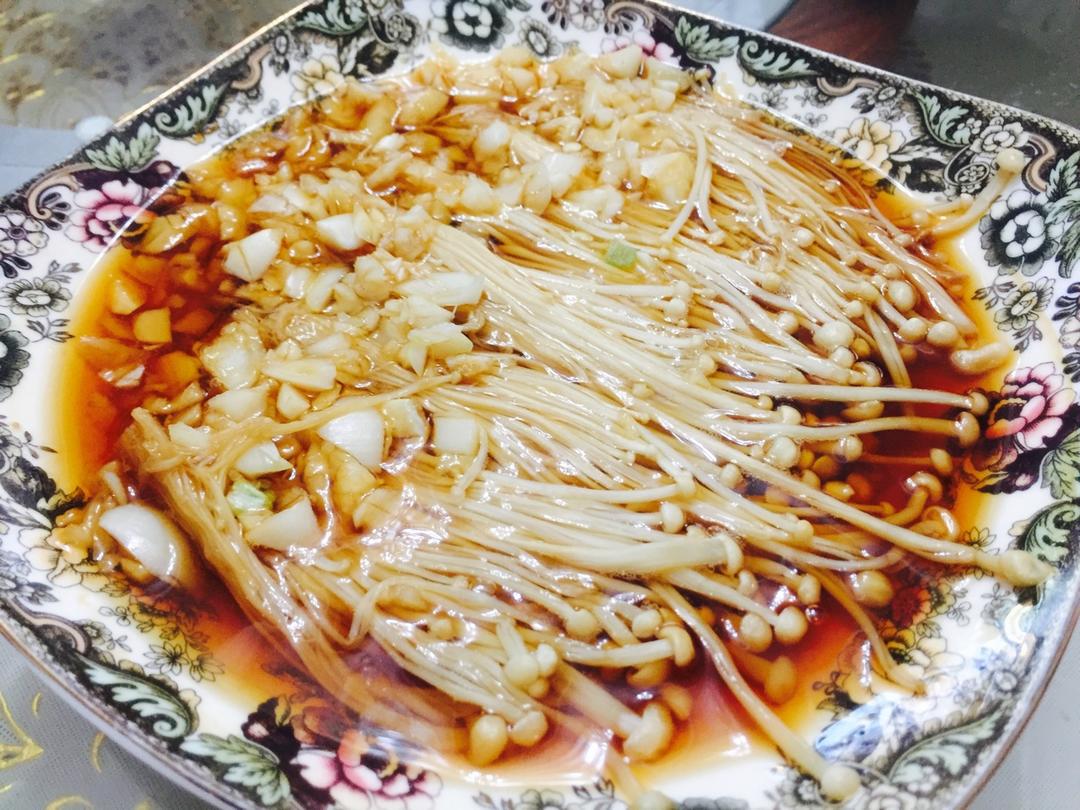 蒜蓉蒸金针菇
