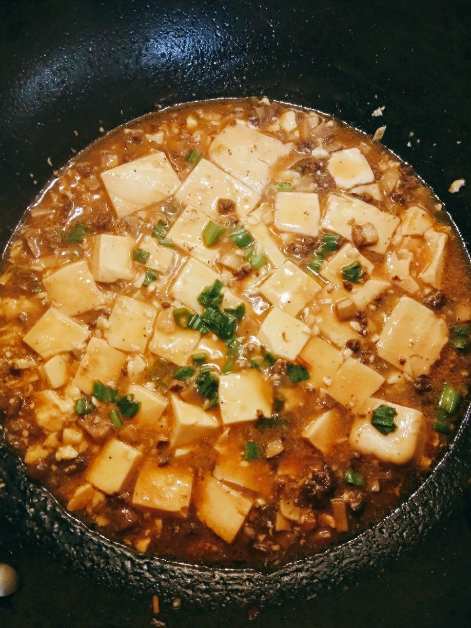 超级下饭的香菇肉沫豆腐