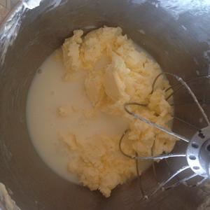 简易制作黄油和Buttermilk的做法 步骤1