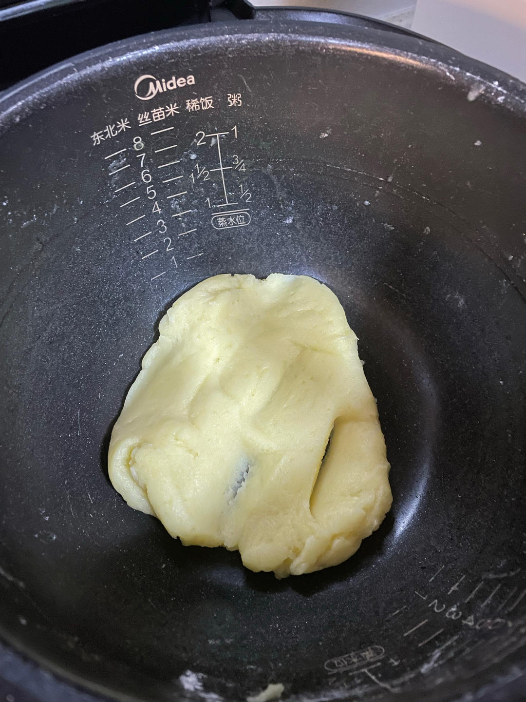 一口一个小巧可爱—迷你小泡芙