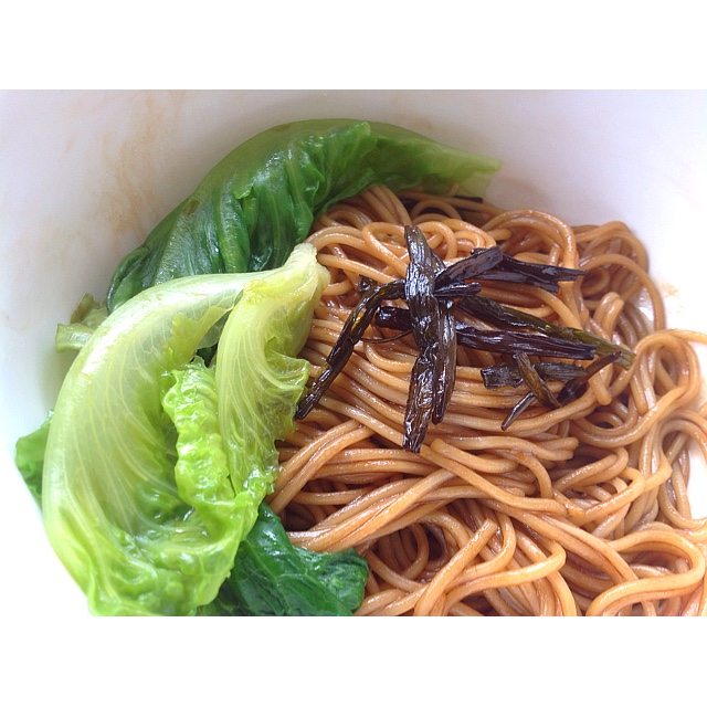 葱油拌面Spring Onion Noodles