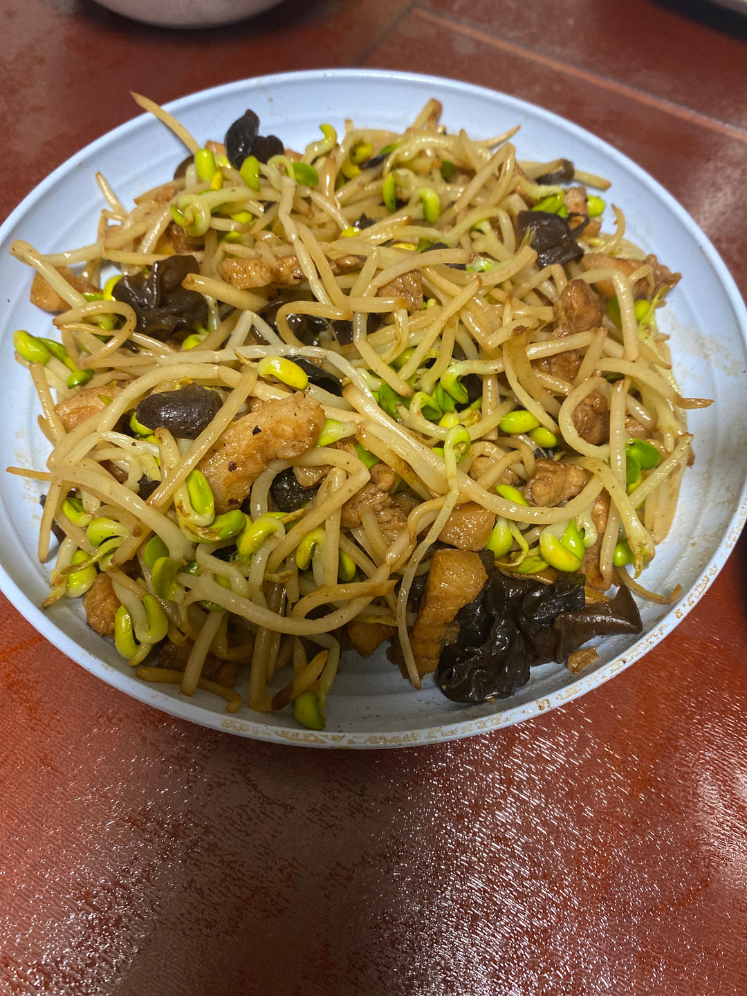 豆芽炒肉丝
