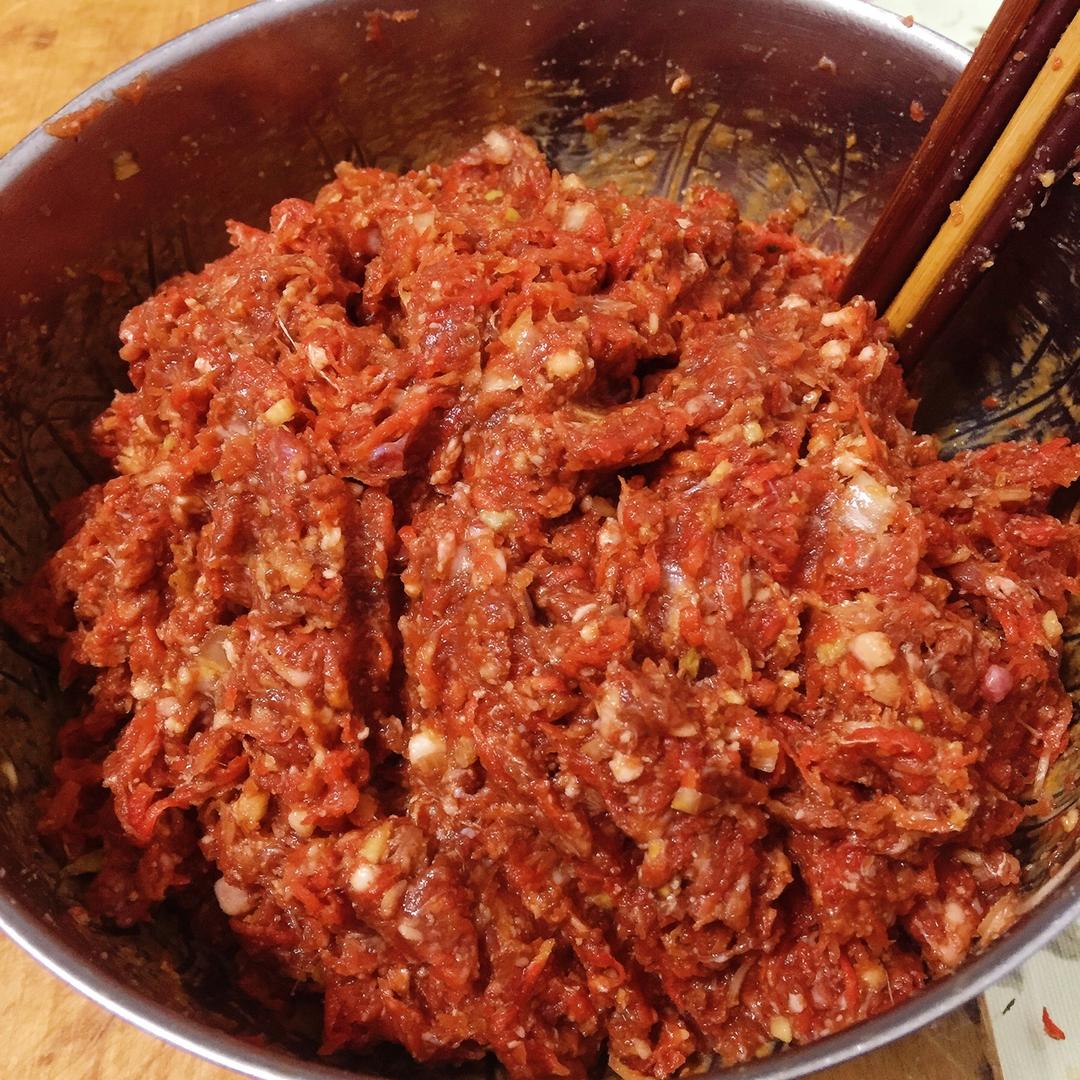 牛肉胡萝卜水饺