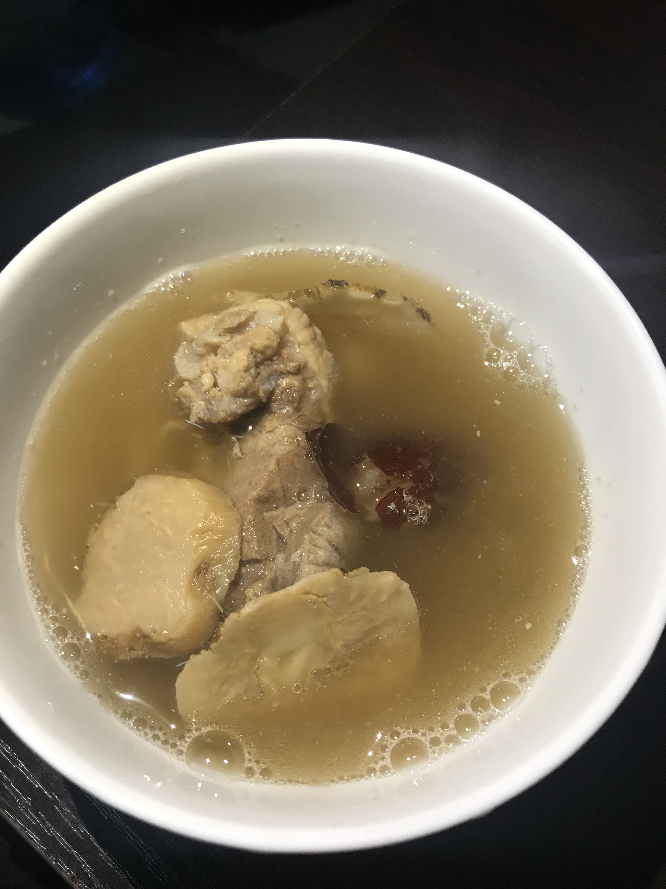 玛卡猪骨炖汤的做法