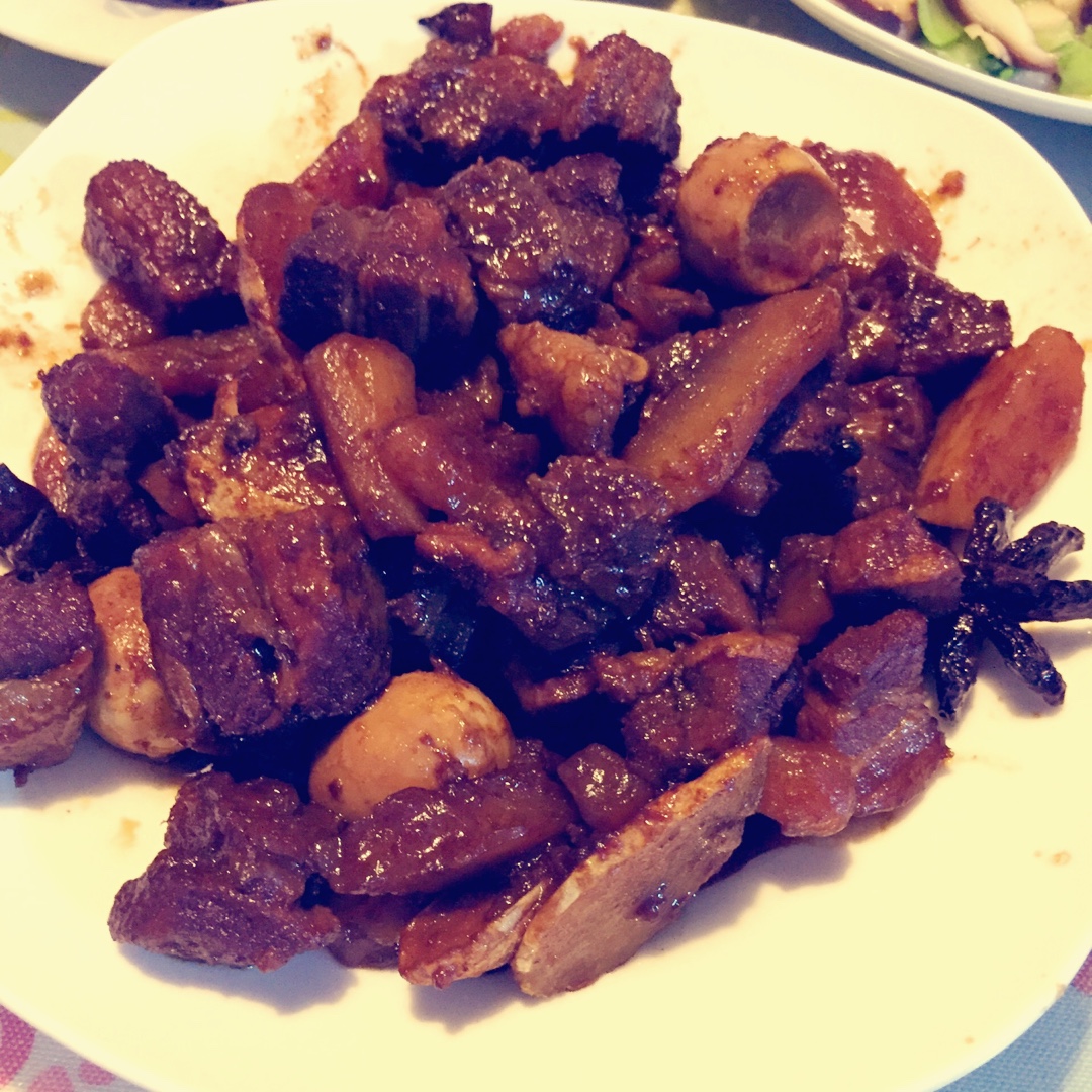 秘制红烧肉