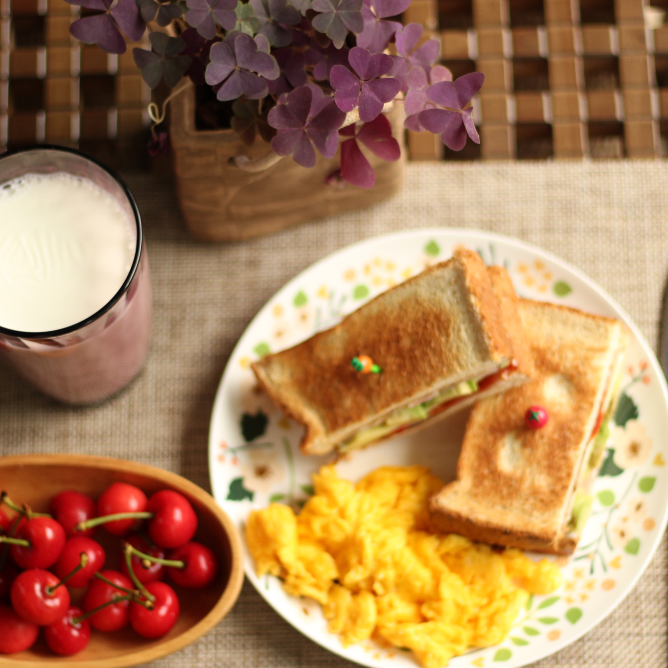牛油果早餐三明治 Avocado Breakfast Toasted Sandwich