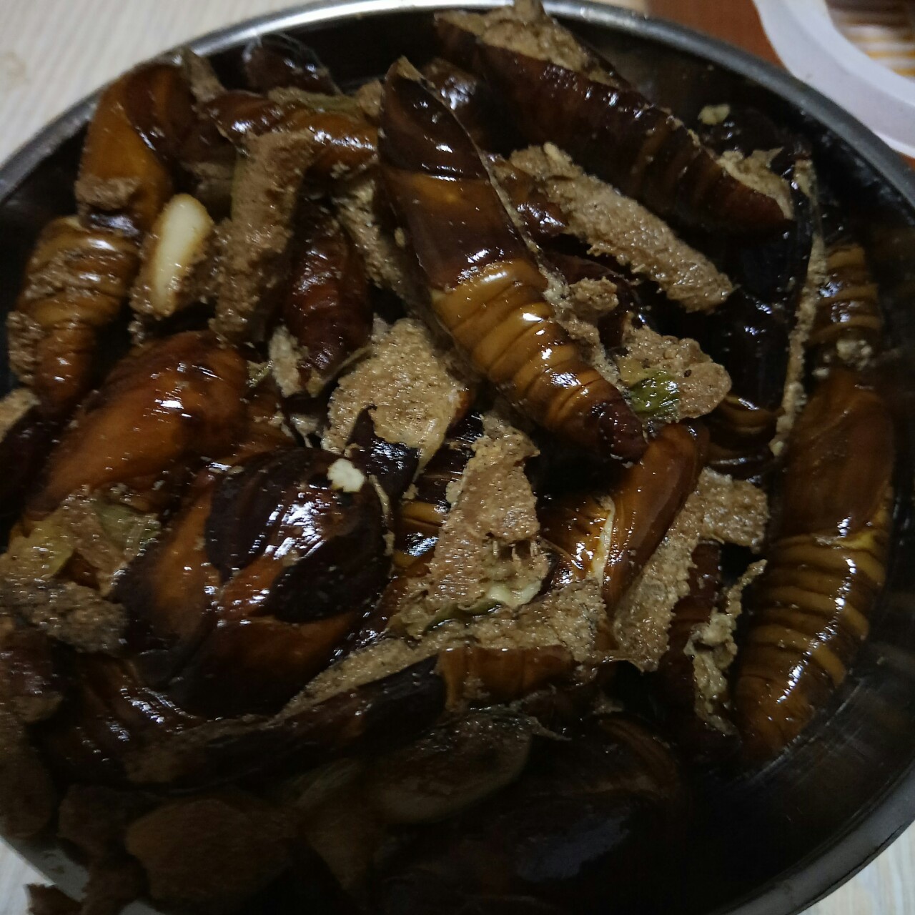 好好吃又重口味的干煸蚕蛹