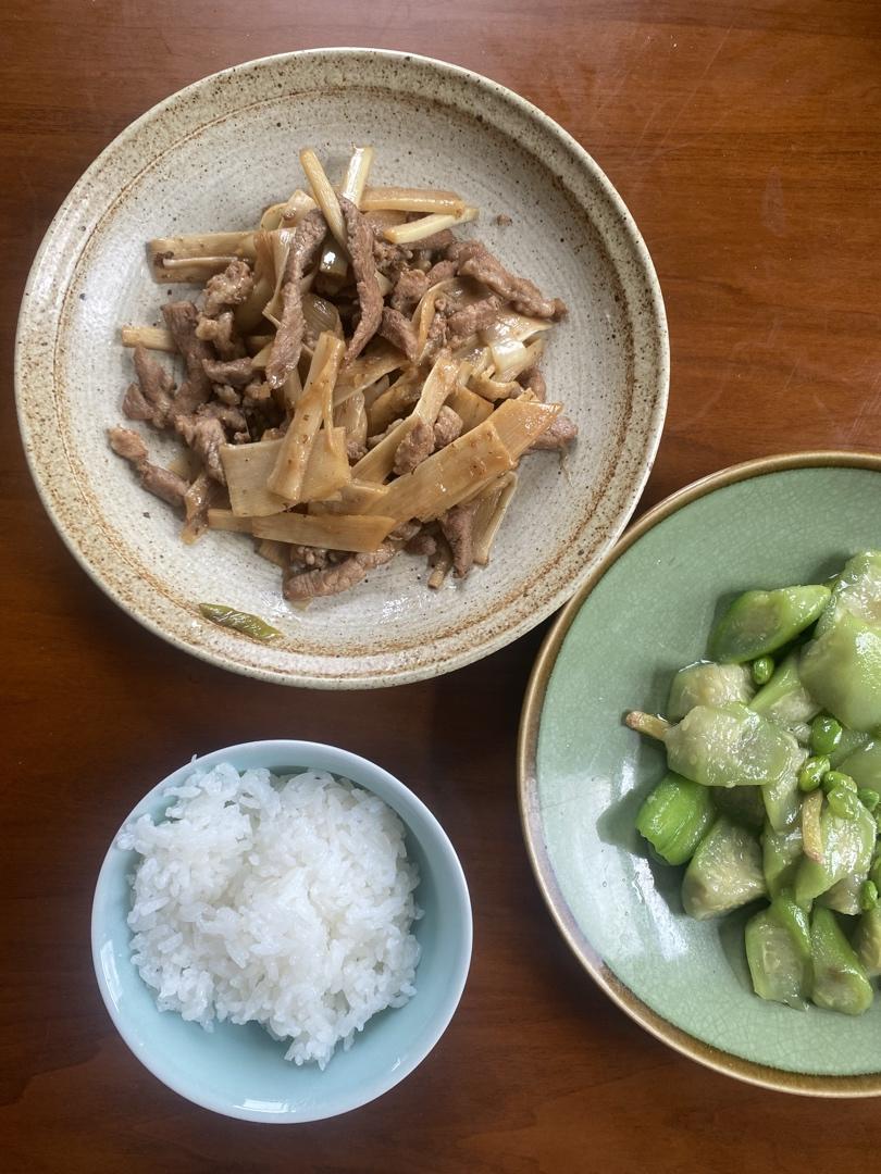 酸笋炒牛肉