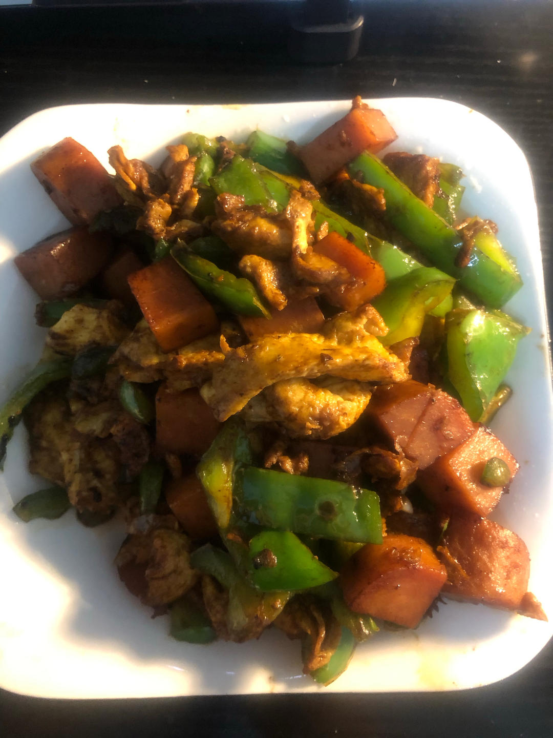 青椒火腿炒鸡蛋