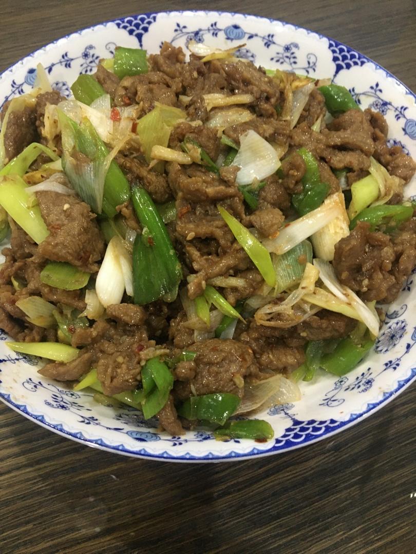 超快手超下饭的葱爆牛肉