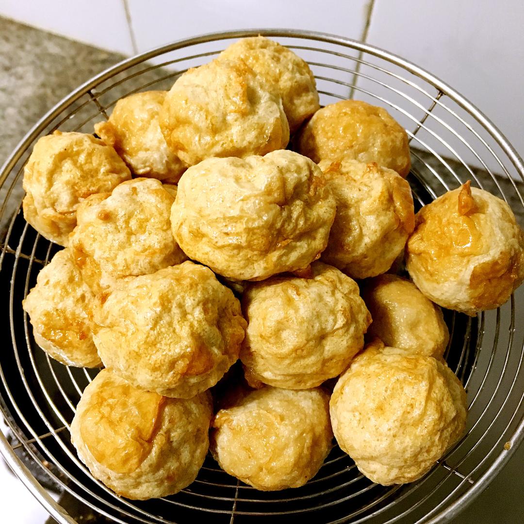 鲜美无比的自制炸鱼丸的做法 步骤11