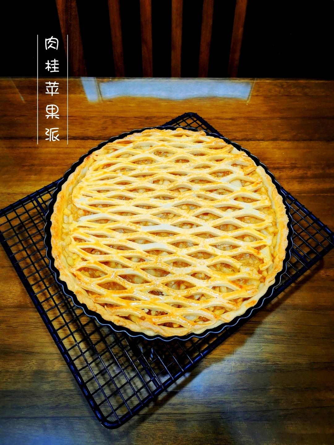 经典肉桂苹果派！视觉与味觉的享受！