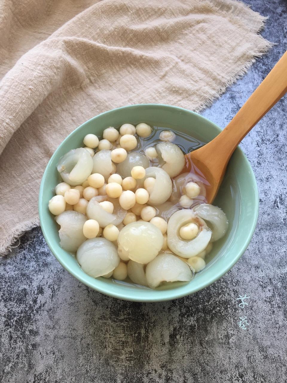 芡实龙眼甜汤【二鲜组合】的全部作品