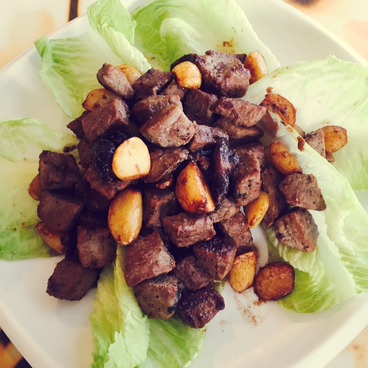 黑蒜子牛肉粒