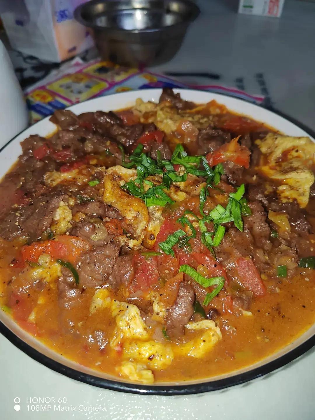 酸甜浓郁～超开胃🔥番茄滑蛋牛肉饭