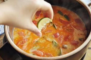 泰式酸辣虾汤的做法 步骤10