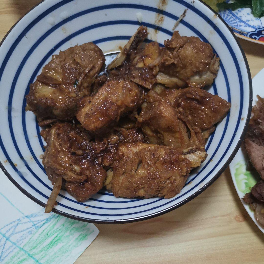 酱香排骨