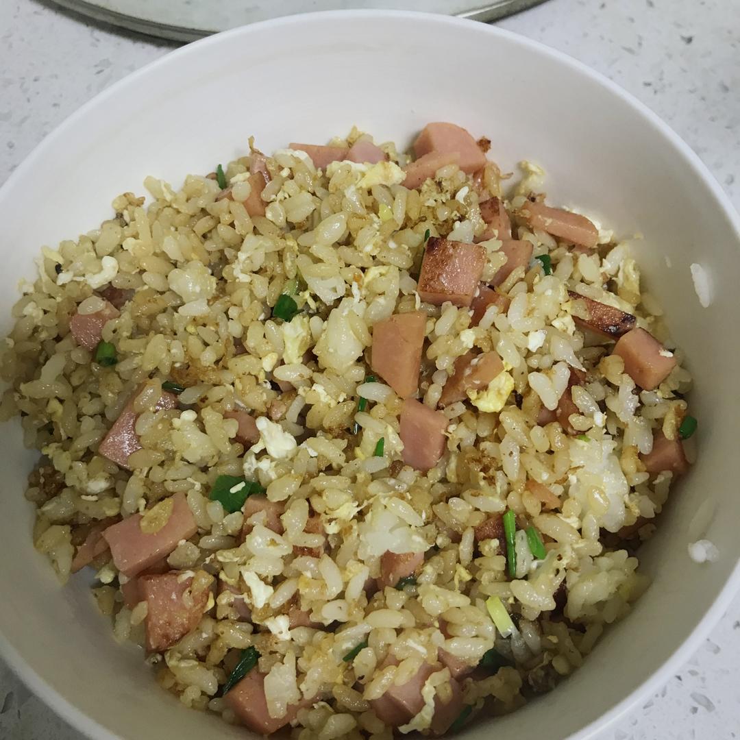 好吃到停不下来的酱油蛋炒饭