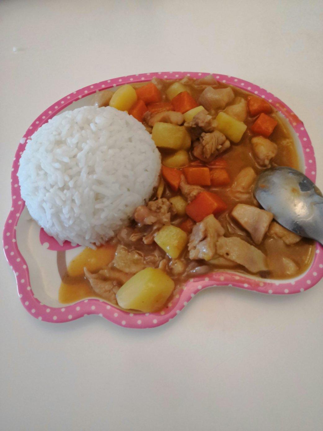 咖喱鸡肉饭