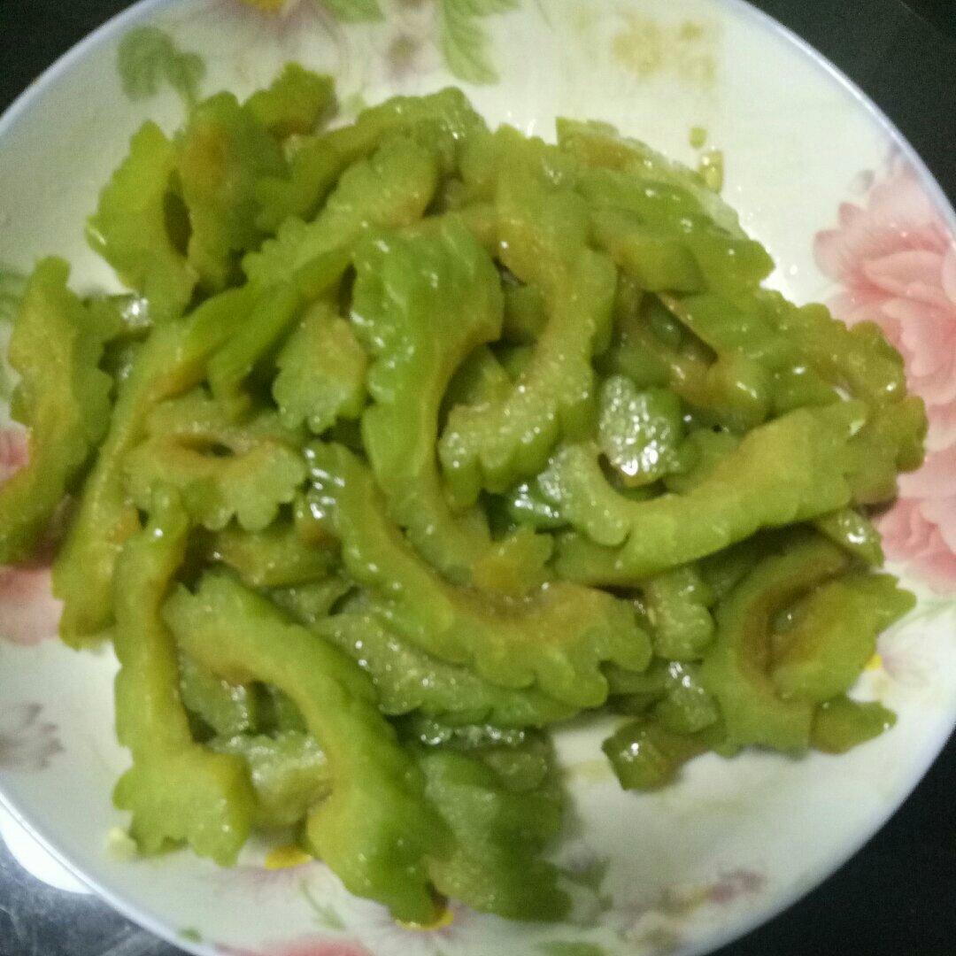 凉拌苦瓜
